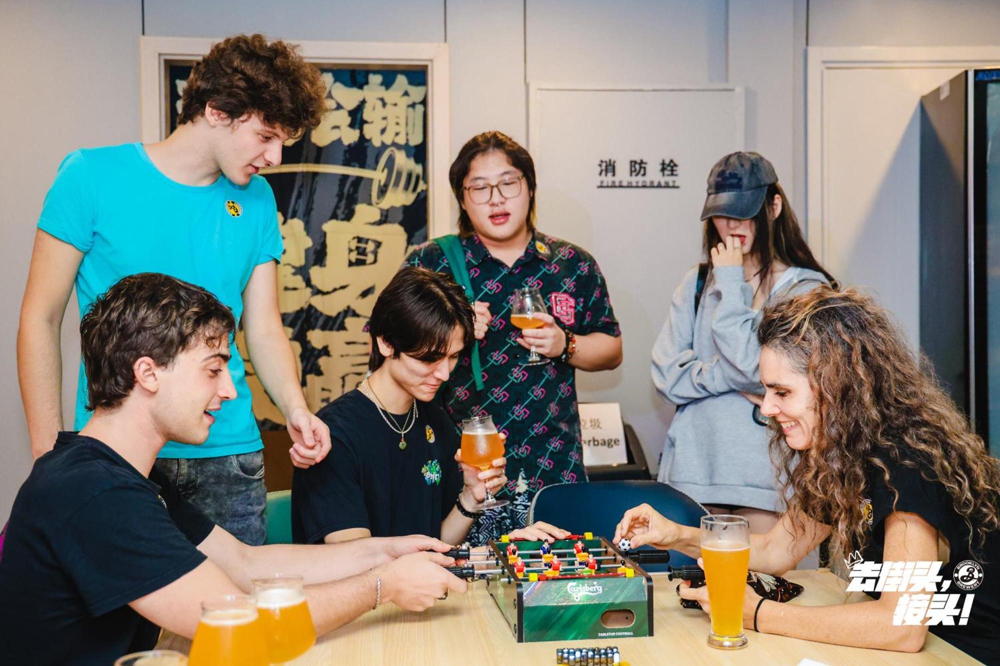 Dayin International Youth Hostel -Near People'S Square & Old Town -Social Area -Bar -Cafe -Gym -Free Laundry Luggage Storage -24H Front Desk -English Service Shanghái Exterior foto
